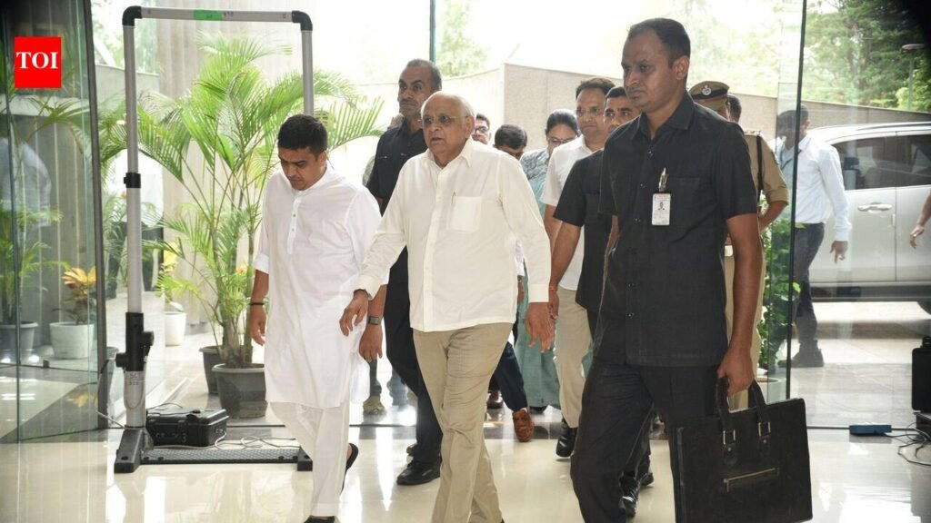 CM announces Rs 500 creek redevelopment package | Surat News
