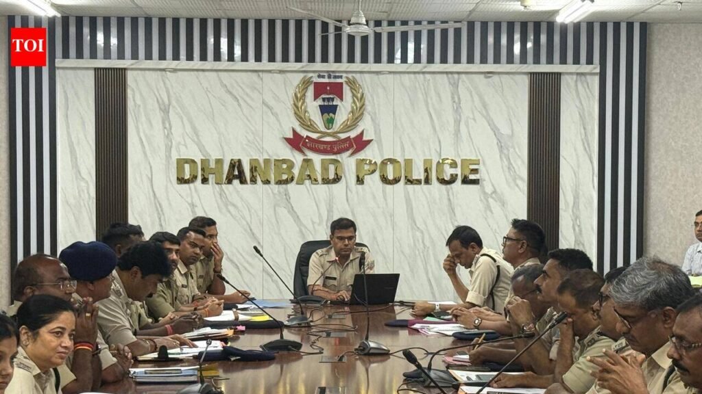 Crime down 30% in Dhanbad; police step up crackdown on absconders | Ranchi News