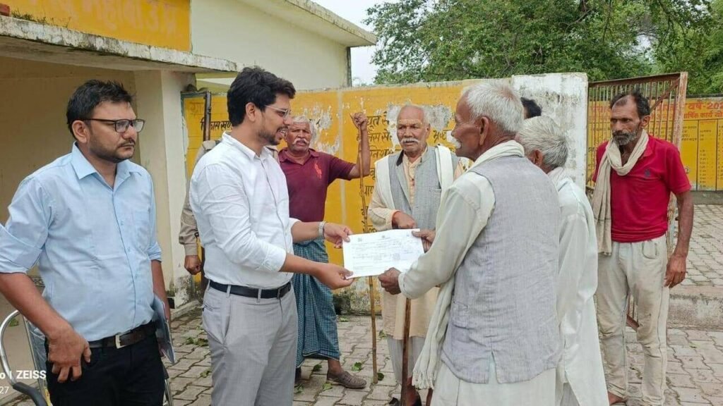 SDM’s out-of-box approach ends 35-yr-old land record ordeal for farmers | Lucknow News