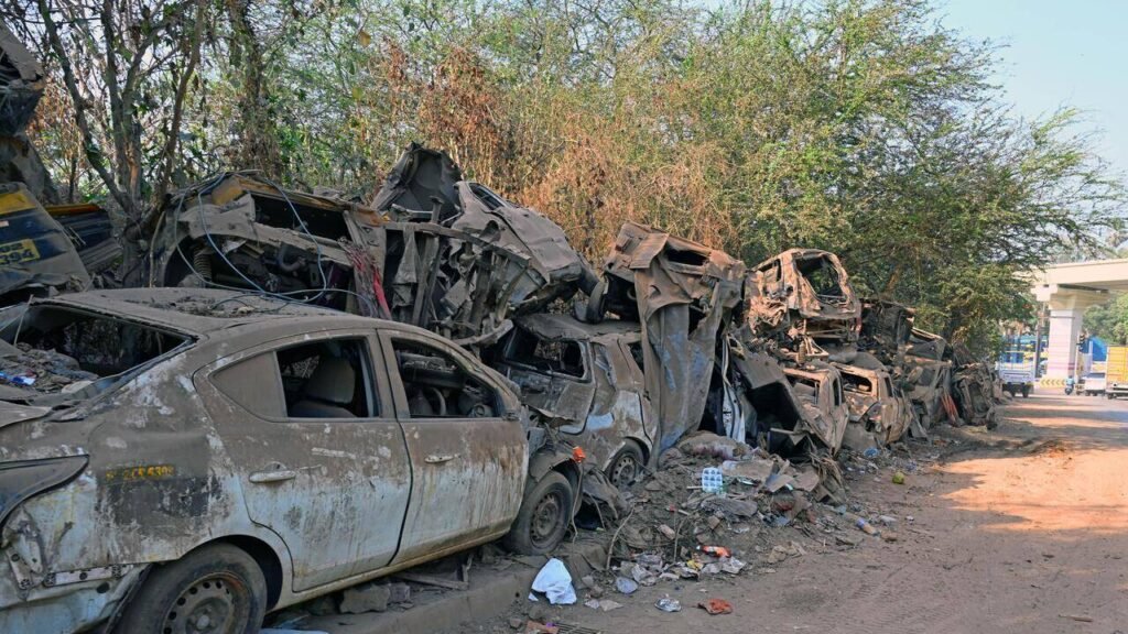 Bengaluru North City Corporation begins action against 223 abandoned vehicles | Bengaluru News