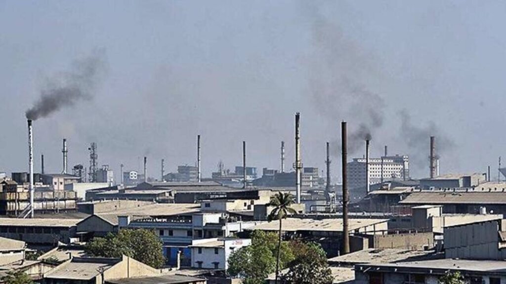 Floods close country’s pioneer textile processing cluster | Surat News