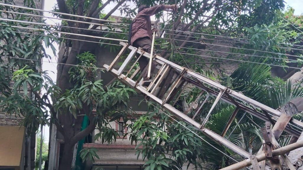 Second Live Cable Scare After Electrocution Death Exposes NMC’s Site Supervision Failures | Nagpur News