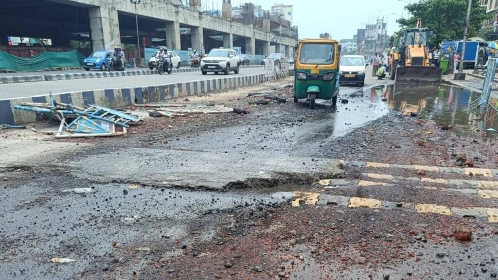 Airport access becomes a pain as receding rainwater leaves potholes in wake | Kolkata News