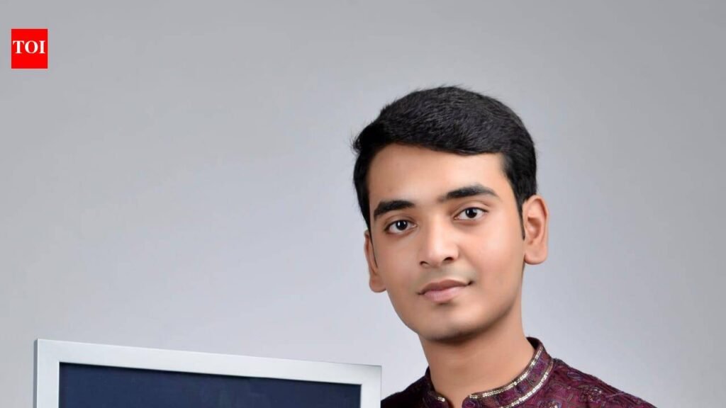 Nagpur teen innovator’s tiny robotic arm earns him third consecutive Guinness World Record | Nagpur News