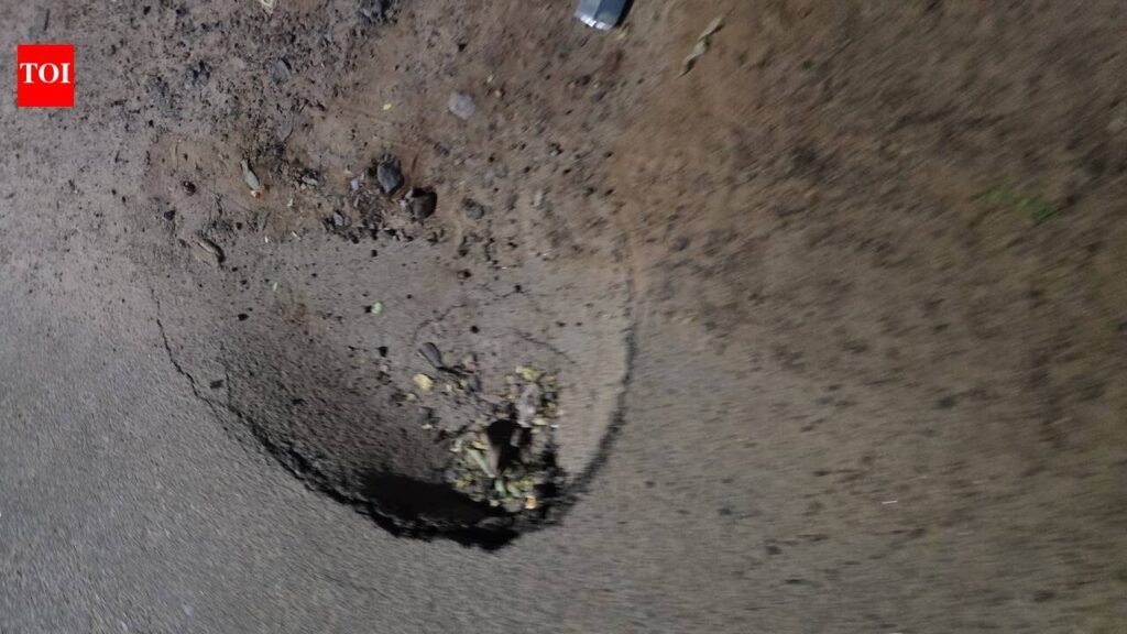 Cuttack’s Mahanadi Vihar raise safety concern over pothole-ridden road | Bhubaneswar News