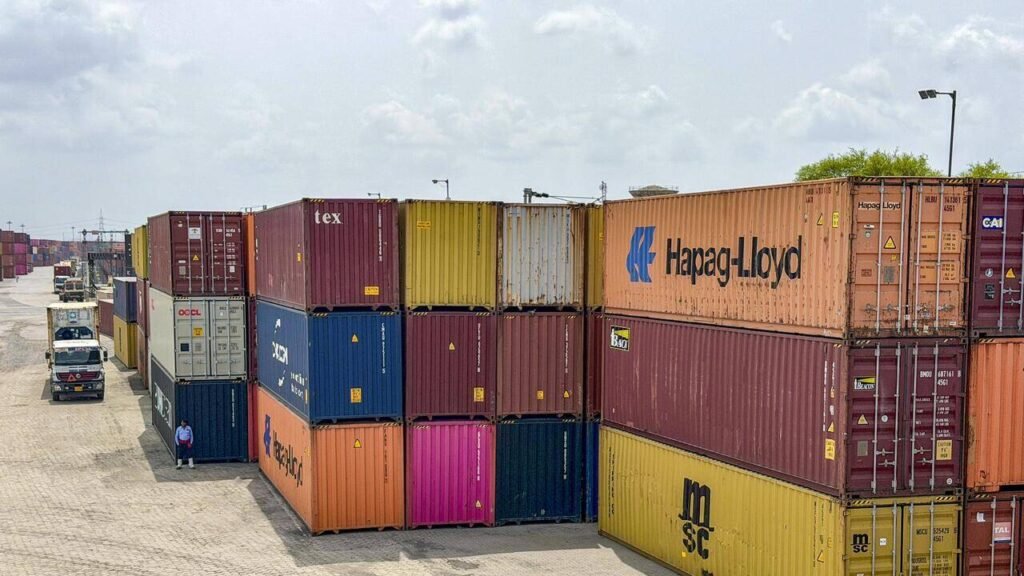 Kolkata sends first Rs28 cr shipments to UK under new trade agreement | Kolkata News