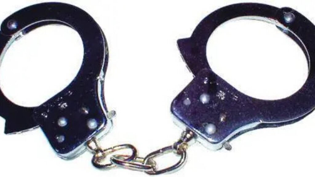 Cop held for taking 50k bribe | Chandigarh News