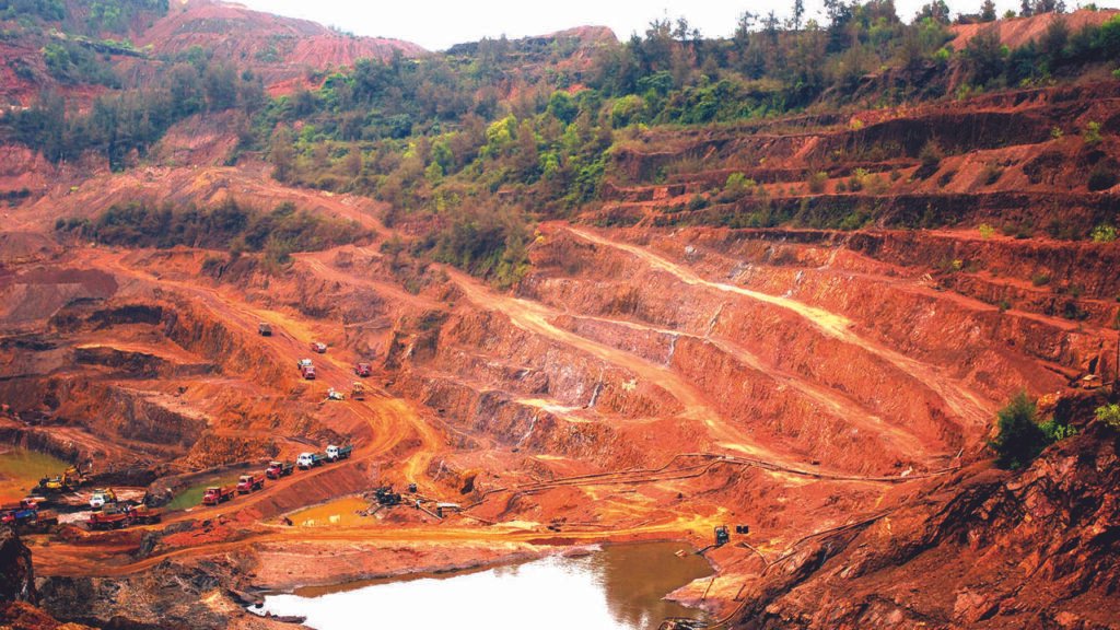 Bombay HC quashes 2013 FIR in Rs 35,000 crore Goa mining cases | Goa News
