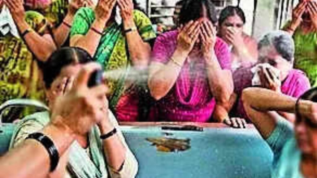 CR seat fight: Woman unleashes pepper spray | Mumbai News