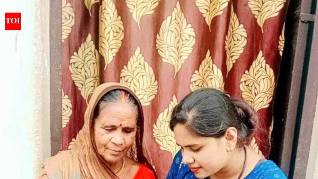 Senior citizens get lessons in safe banking, UPI use to beat cyber fraud | Ranchi News