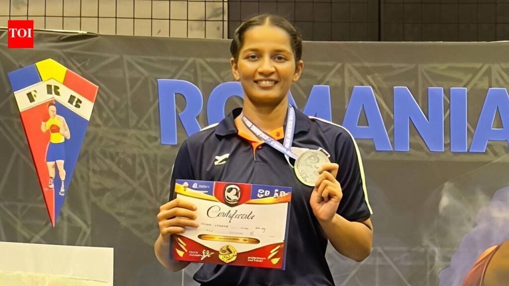Jhansi boxer wins silver at Golden Belt tournament in Romania | Kanpur News