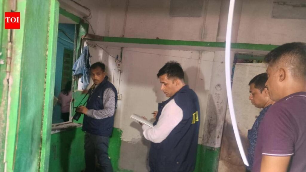 Bomb Goes Off In Rajarhat Home, NIA, STF Start Probe | Kolkata News