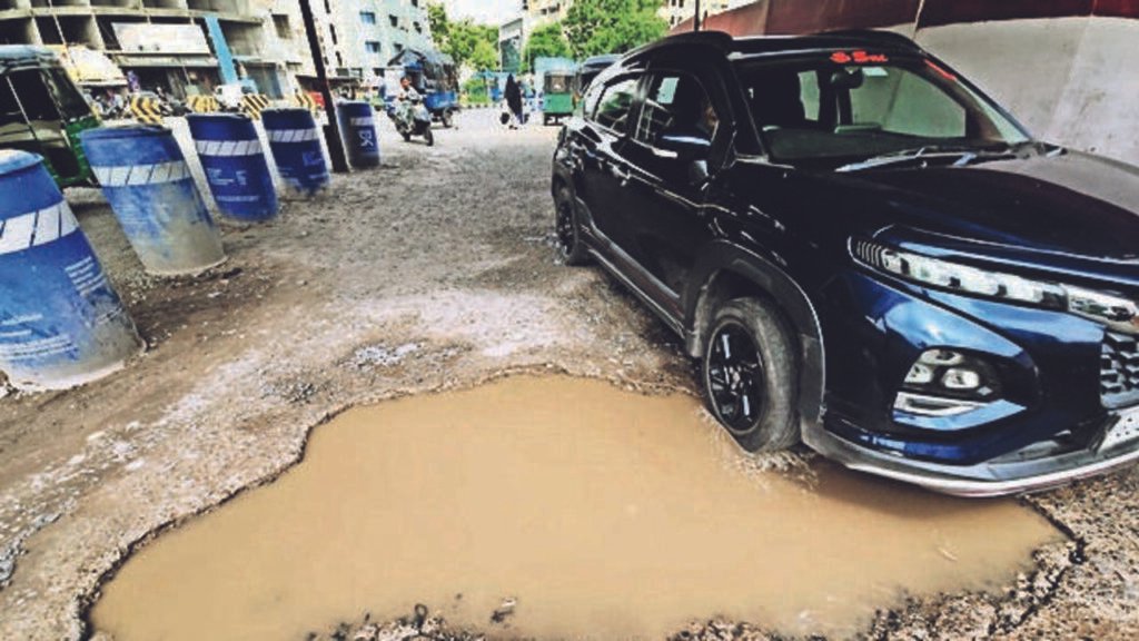 City roads require urgent makeover | Surat News