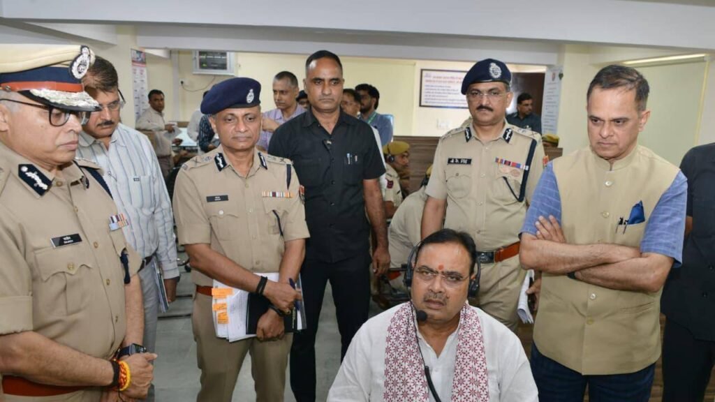 CM orders crackdown on cyber crime, asset freeze of fraudsters | Jaipur News