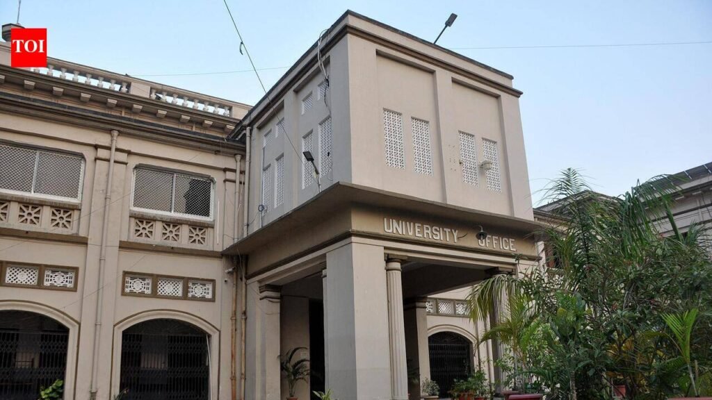 Teachers, students oppose move to restructure higher education in Bihar | Patna News