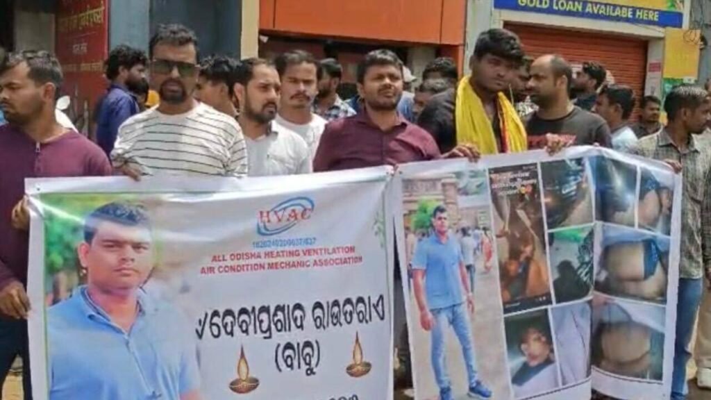Lone earning member dies in Merc crash, kin protest seeking compensation | Bhubaneswar News