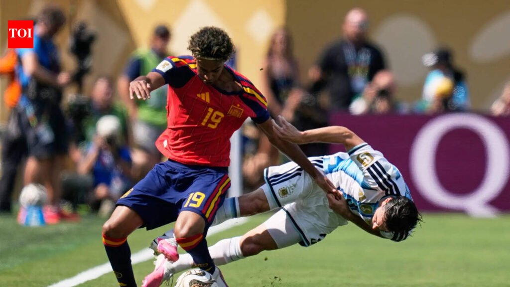 No card for Tagliafico! Yamal challenge reignites Argentina favouritism debate in World Cup final – Watch | Football News