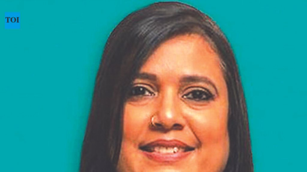 Ex-minister, 3-time Taleigao MLA Jennifer passes away at 56 | Goa News