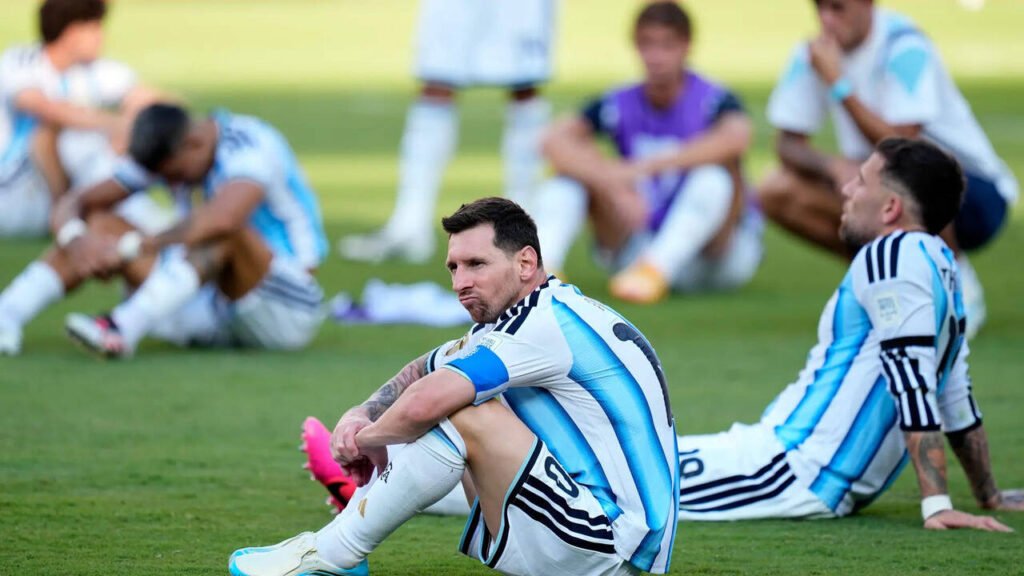 ‘Your tears are our tears, Captain’: Heartbroken Lionel Messi breaks down after World Cup final defeat – Watch | Football News