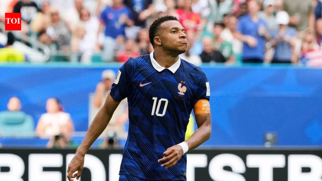 Kylian Mbappé scripts World Cup history as first player to win back-to-back Golden Boots | Football News