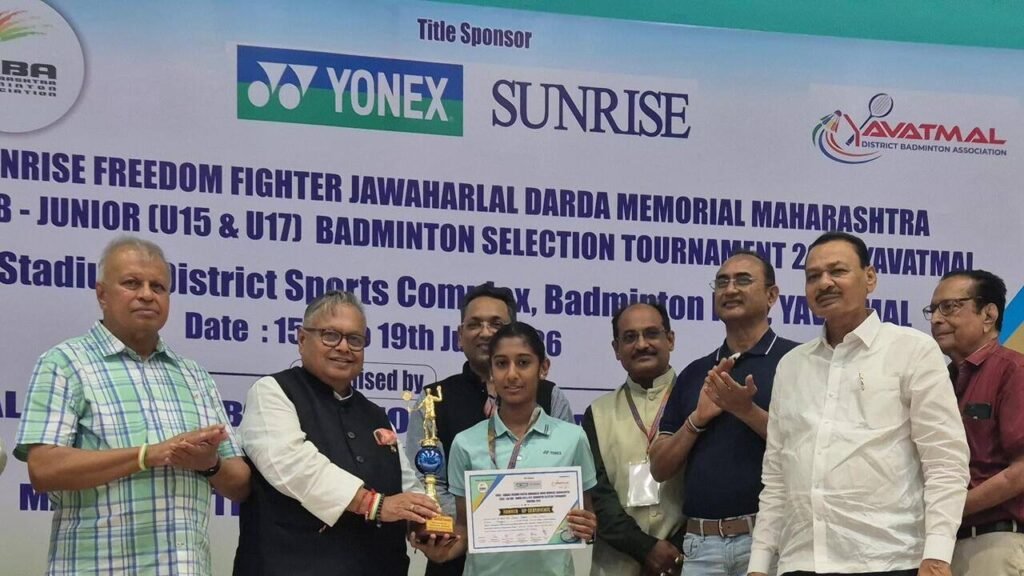 Nagpur’s Sanvi wins doubles gold, singles silver in state badminton meet | Nagpur News