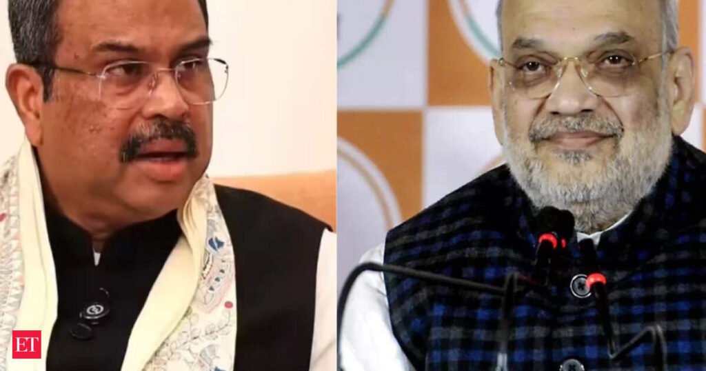 Amit Shah meets Dharmendra Pradhan as CJP protest march reaches Parliament
