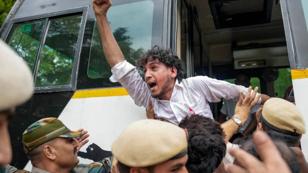 CJP’s ‘Chalo Sansad’ march: Several protesters detained across New Delhi | Delhi News