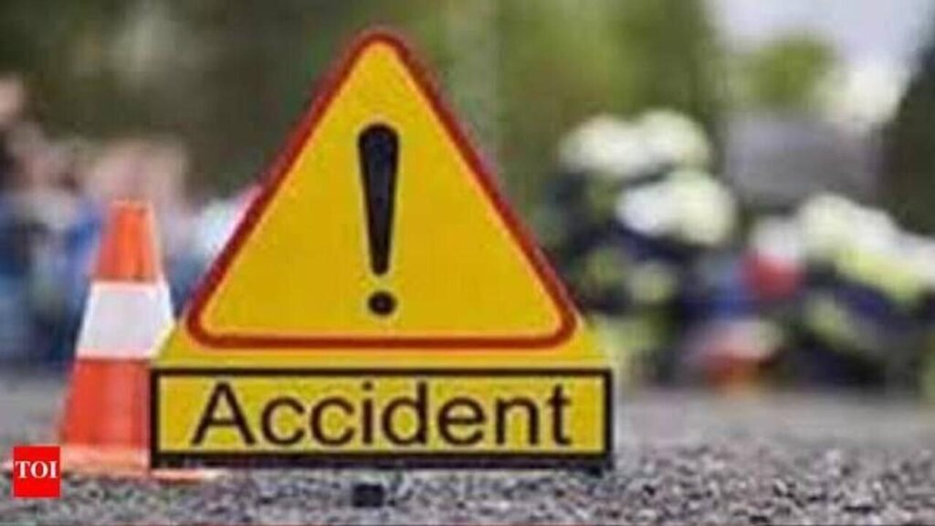 Raigad constable dies in car accident | Mumbai News