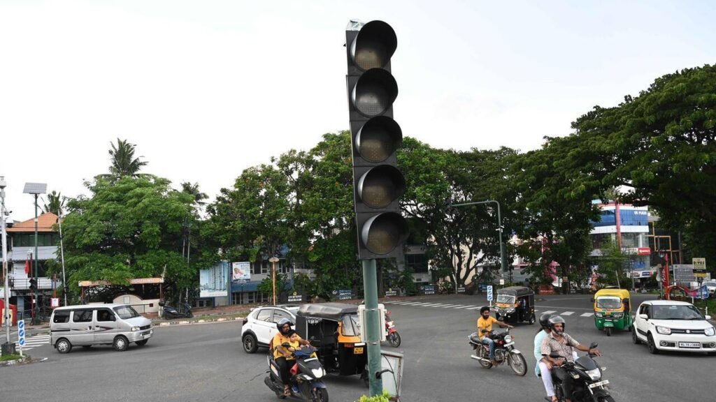 Four-year AMC lapse hits smart city traffic signal network | Thiruvananthapuram News