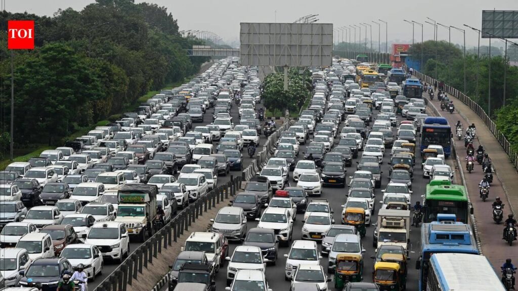 CJP protest: Border checks throw Monday off gear as DME crawls | Noida News