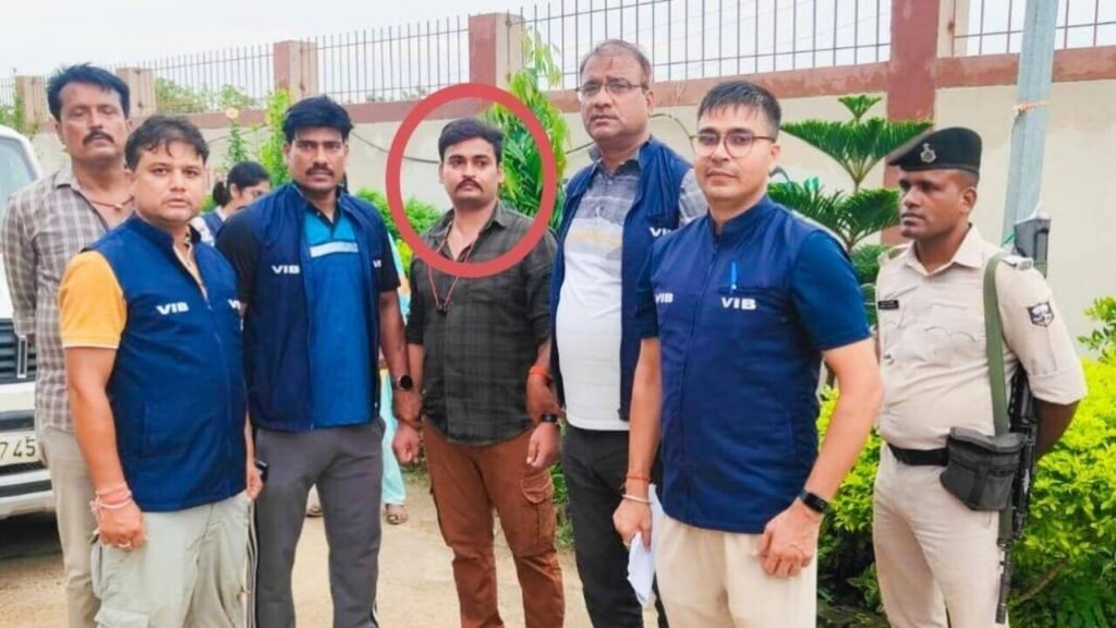 SI arrested for accepting bribe in Patna | Patna News