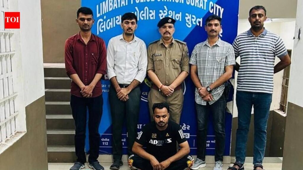 From snatch to scrap: Mobile theft racket cracked | Surat News