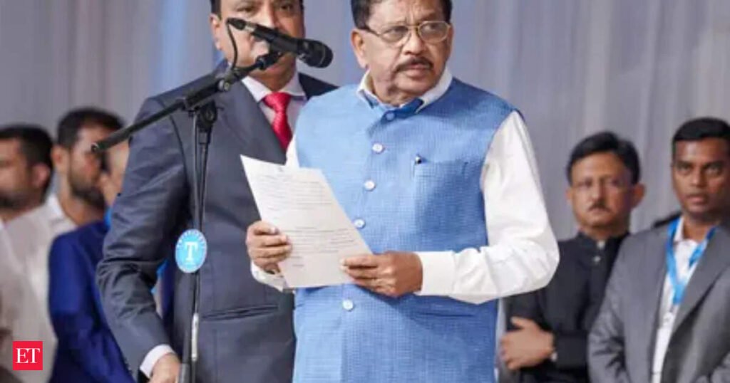 Karnataka: Parameshwara backs Somanna’s push for second airport at Tumakuru