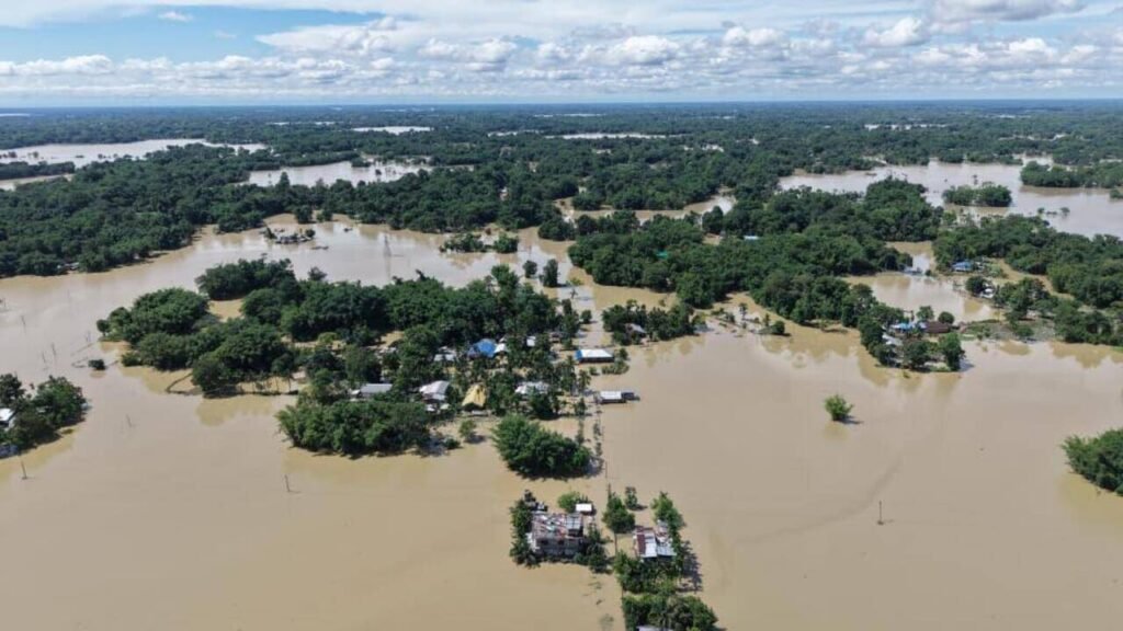 CM visits flood-ravaged upper Assam, says scale of deluge unprecedented | Guwahati News