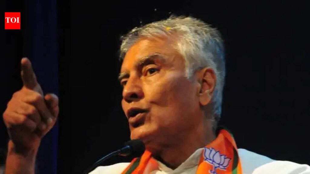 ‘After politicising bureaucracy, AAP criminalising politics’: Jakhar | Chandigarh News