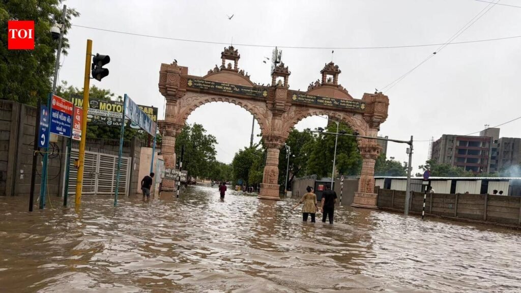 Friday forecast: Ahmedabad, state may continue to receive heavy rain | Ahmedabad News