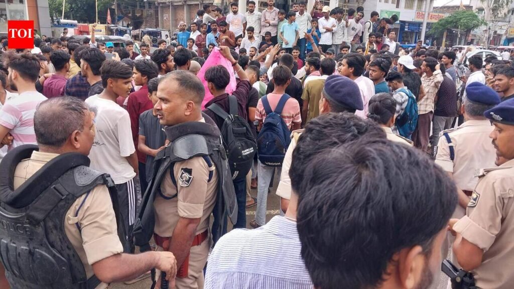 NEET Row: Students hit streets across Bihar, Muzaffarpur faces internet shutdown | Patna News