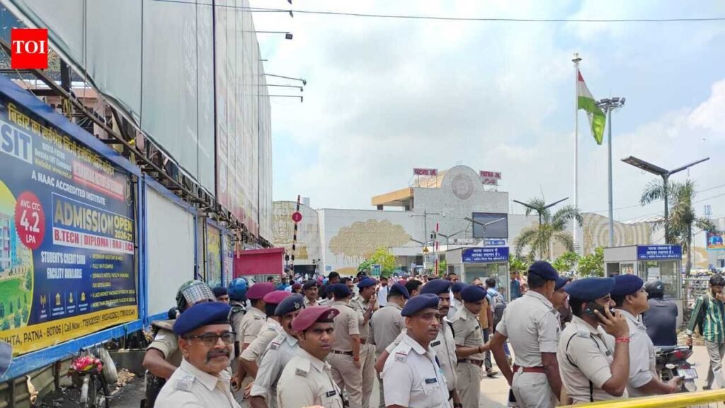 Railways deploys additional RPF personnel at Patna Junction, other stations | Patna News