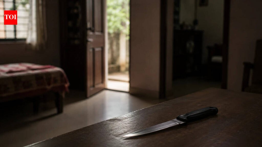 Class 11 girl battles for life after man stabs her for rejecting advances in TN | Chennai News