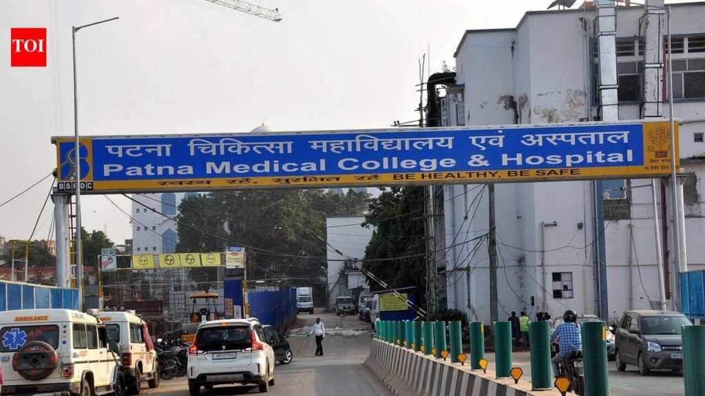 PMCH sets aside 20 beds for dengue patients amid monsoon | Patna News