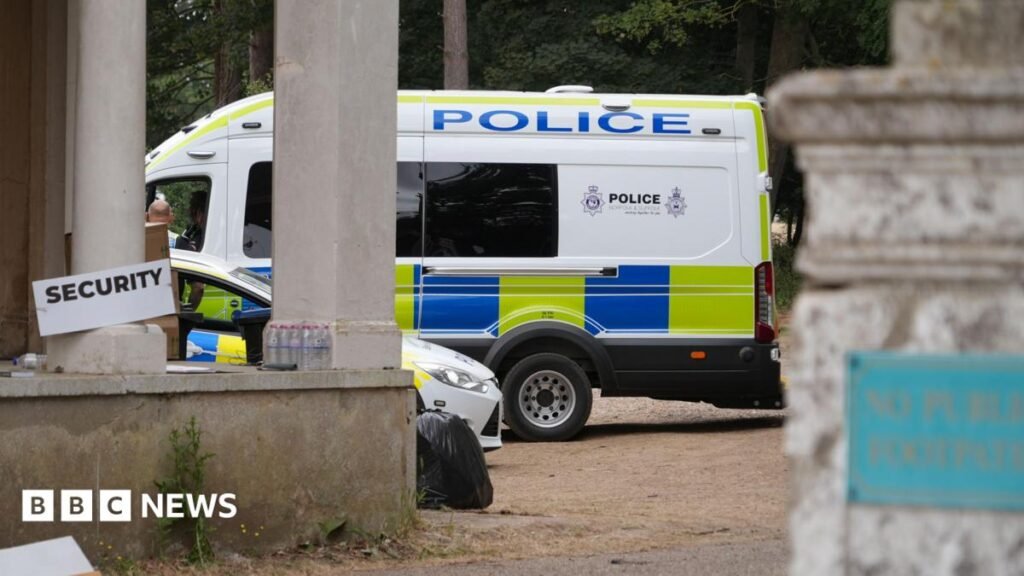 Eight released over alleged threat to Shrubland Hall Islamic event