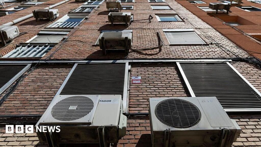 Amid heatwaves, Europeans turn to prized Chinese air-conditioner