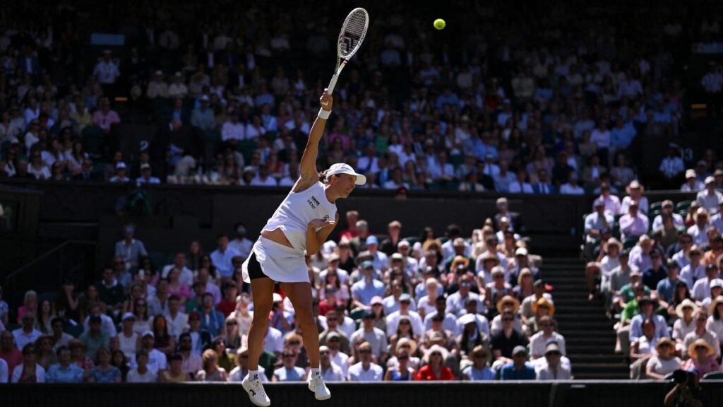 Wimbledon 2026 | Superb Swiatek, Zverev cruise into last 32