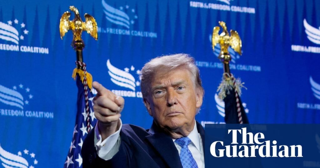 Alarm bells over conflict of interest as filing shows Trump raked in $2bn in 2025 | Donald Trump
