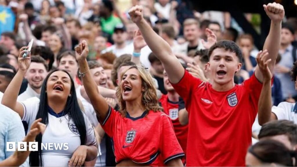 England v Mexico: Pubs and police brace for 1am kick-off after Fifa U-turn