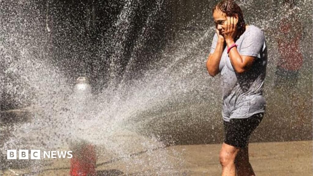 Dangerous heatwave scorches US ahead of Fourth of July holiday