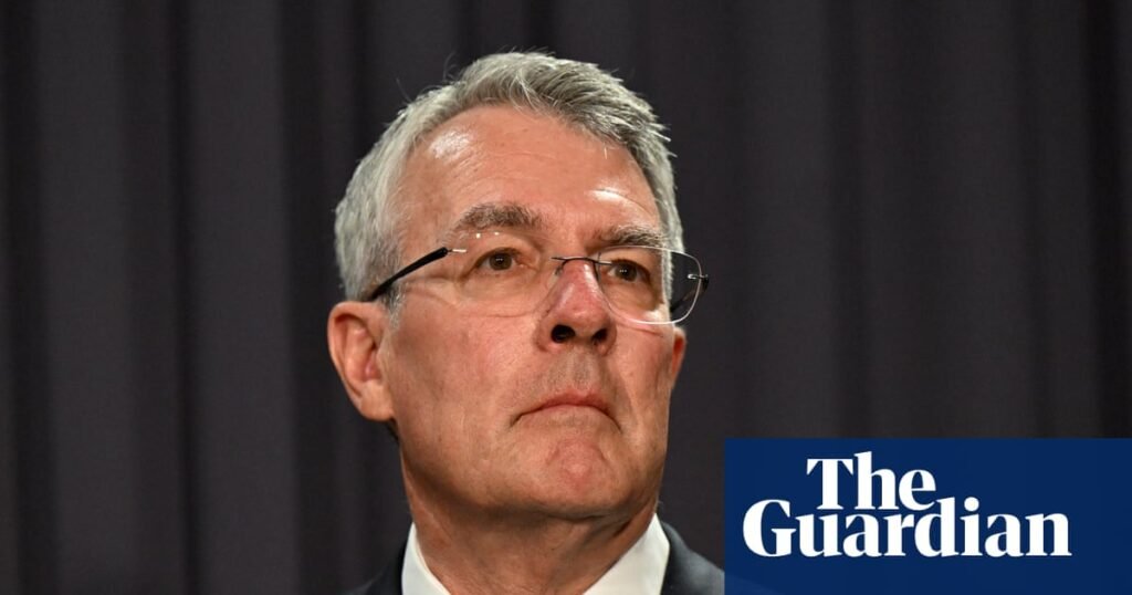 Abortion clinic-style protest bans could reduce ‘distress and anxiety’ at synagogues and Jewish schools, Dreyfus says | Royal commission on antisemitism and social cohesion