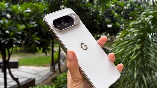 Another day, another Pixel 11 leak: This time, it’s all about the colours
(HT Tech)
