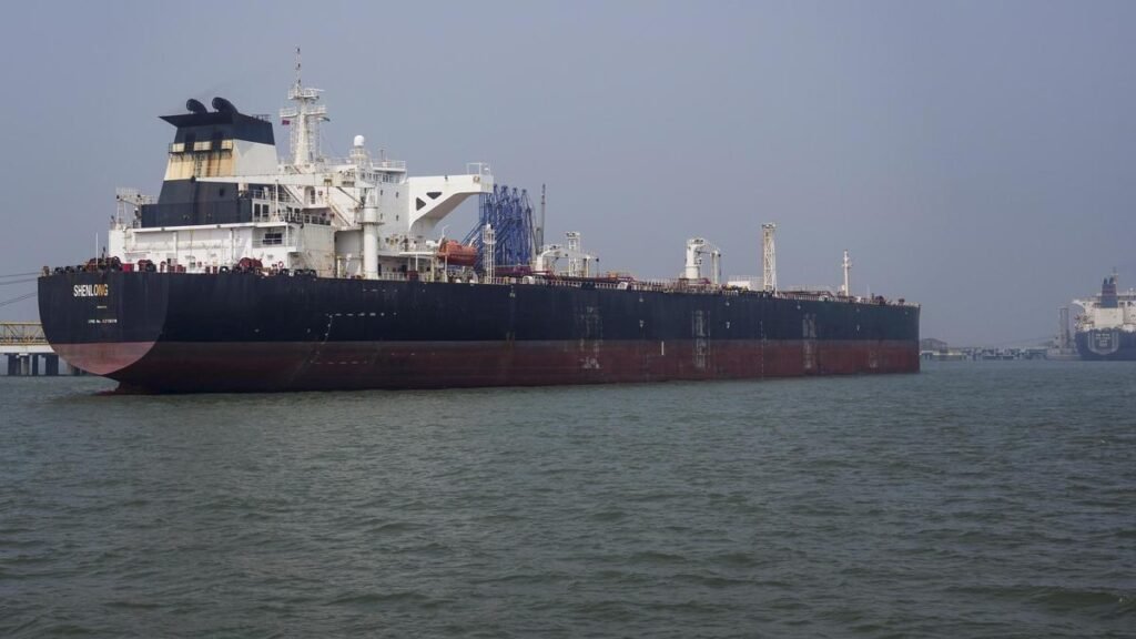 Russia’s share in Indian oil imports crossed 40% in May 2026 even as premium pricing continued