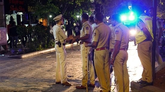 Karnataka doctor murder: Wife found ‘scrolling’ phone beside husband’s body, made ‘incoherent’ statements